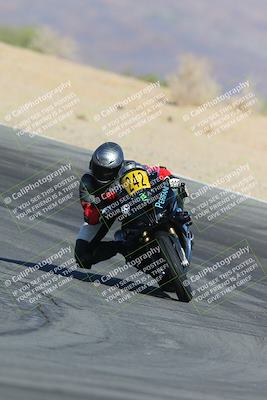 media/Nov-15-2024-CVMA Friday Practice (Fri) [[b142d29251]]/4-Group 4 and Trackday/Session 2 (Turn 10)/